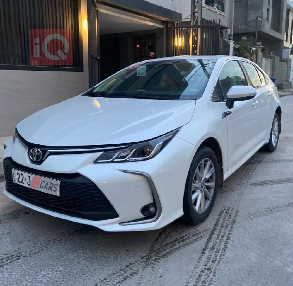 تۆیۆتا کۆرۆلا